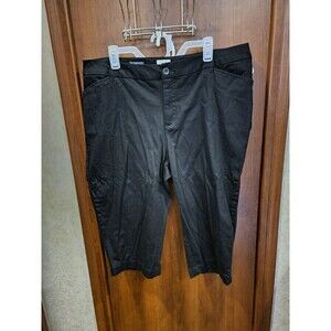 St. Johns Bay Crop Pants Size 22W